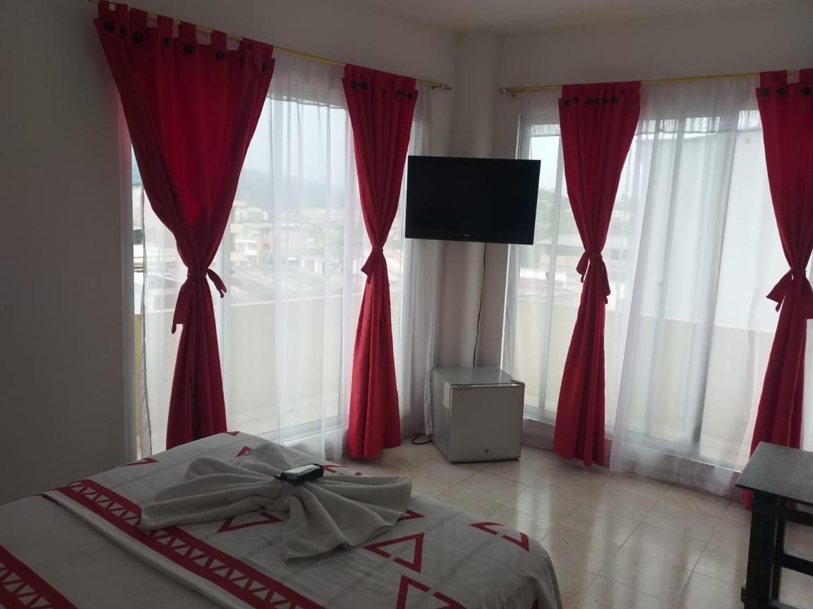 Hotel Luis Angel Mocoa Exteriér fotografie